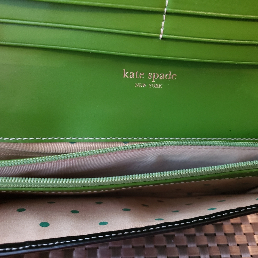 💜 Kate Spade ♠️ Remy Wallet 8 Card Slot - Picture 5 of 7
